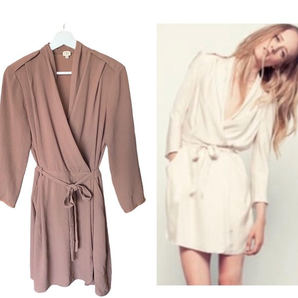 Aritzia Dresses & Skirts - Aritzia Wilfred Franca Wrap Tie Waist Dress in Tan Size 6